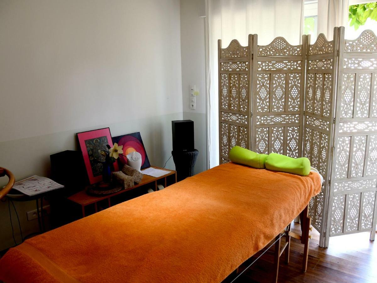 Murs  Les Chambres D'Adeline - B&B المظهر الخارجي الصورة